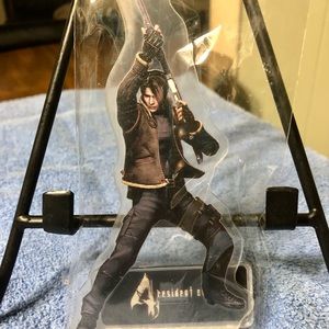 Resident Evil 4 Leon Kennedy Desk/Cake Topper